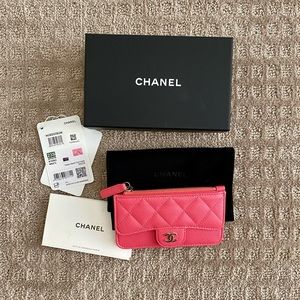 ❌SOLD❌ Chanel Caviar Classic Zipped Card Holder Pink 22S